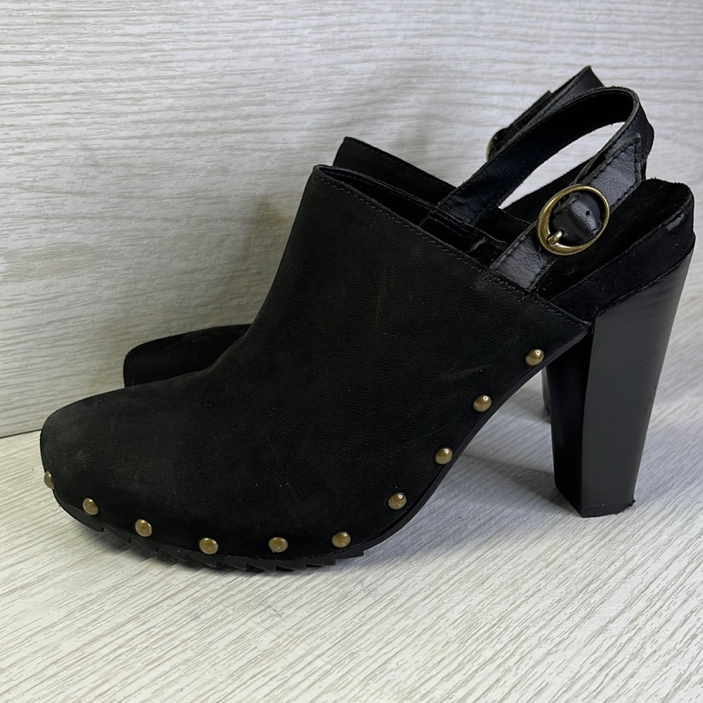 Kenneth Cole reaction healed clog size 8 1/2 medium